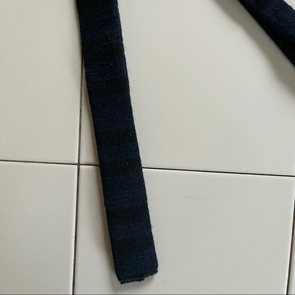 Vintage Woven Handcrest Tie